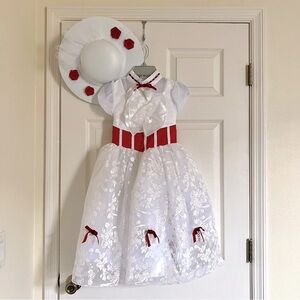 Disney Store Mary Poppins Costume size 5/6 Like New